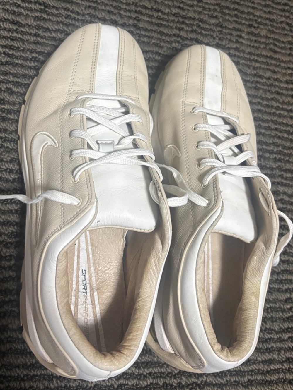 Women’s White/Tan Golf Shoes